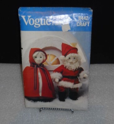 Vogue Craft Pattern #8442 Mr. & Mrs. Santa Claus Dolls Christmas Uncut/ff
