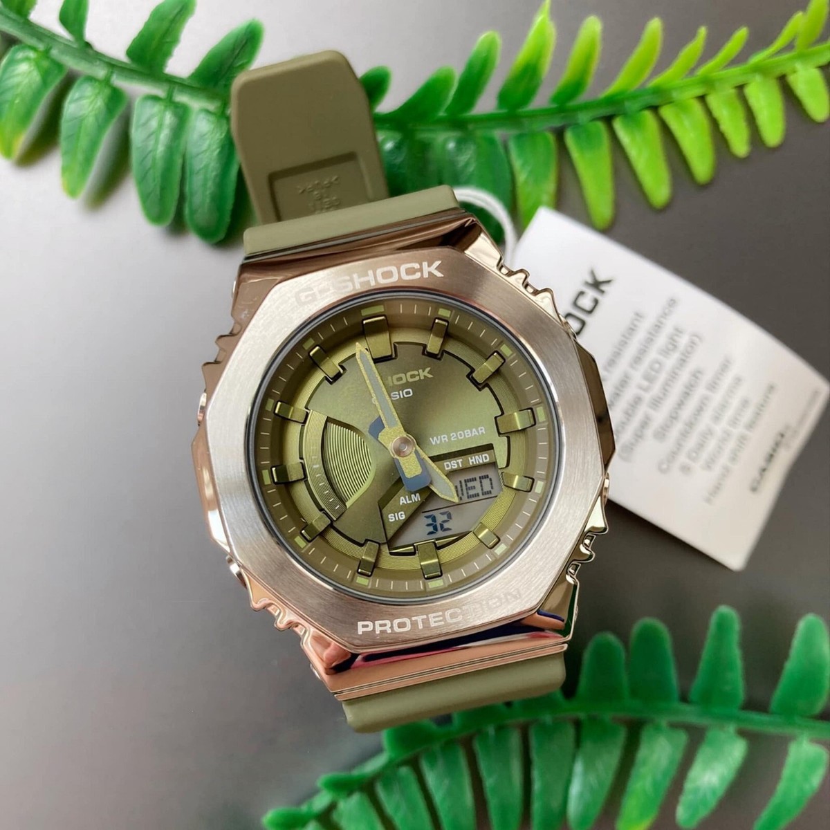 Casio G-Shock GM-S2100-3A Green Resin Metal Cover Analog Casio G-Shock GM-S2100-3A Green Resin Metal Cover Analog