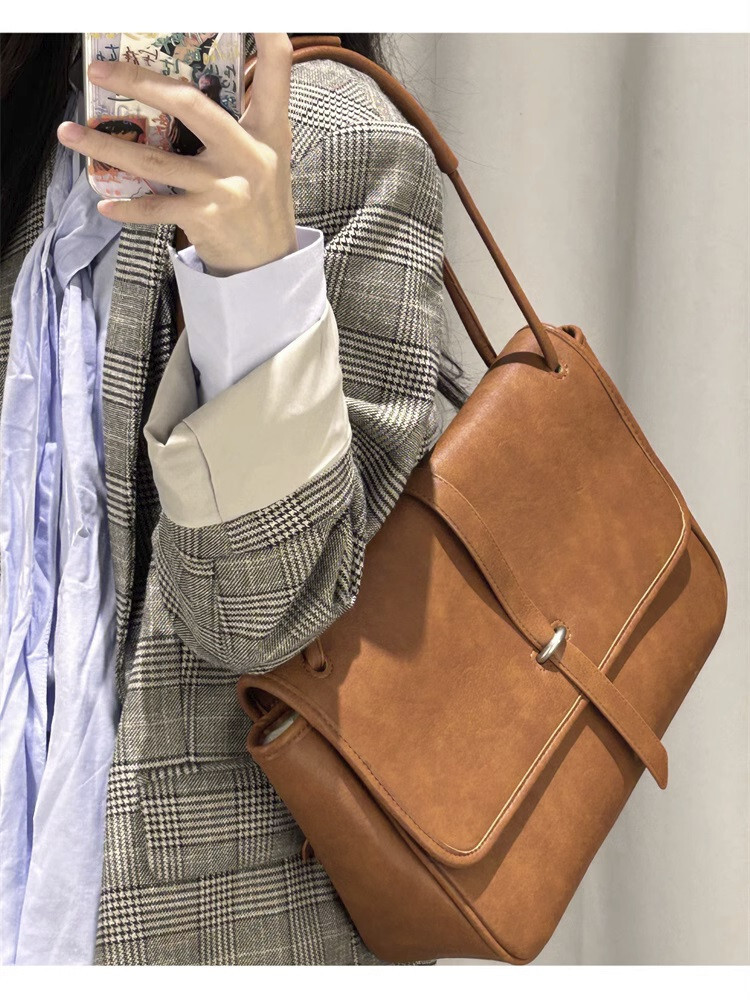 Brown leather messenger bag shoulder tote bag convertible cr