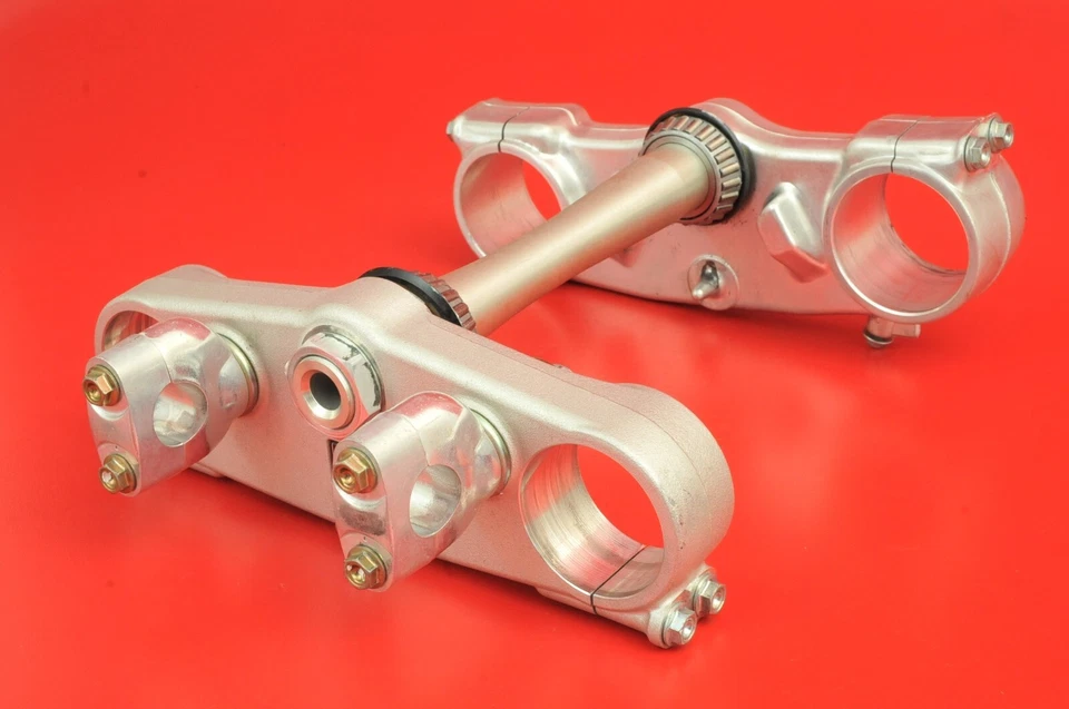 Abrazadera de horquilla inferior superior triple árbol Honda CR125 CR125R CR 125 2004-2007 como nueva Foto 2 de 4