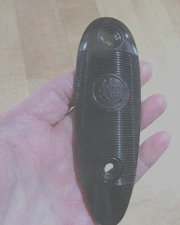Beretta Butt Plate. Black Polymer/ plastic  # 51223 looks unused.  (w20)