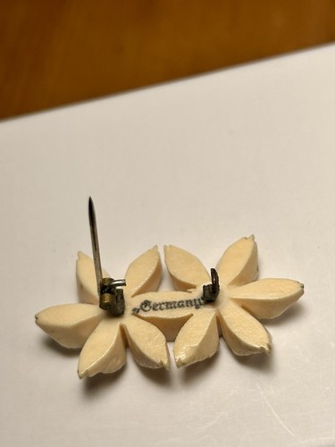 Rare Germany Flower Brooch Hand Carved Flowers Pin - Picture 2 of 15