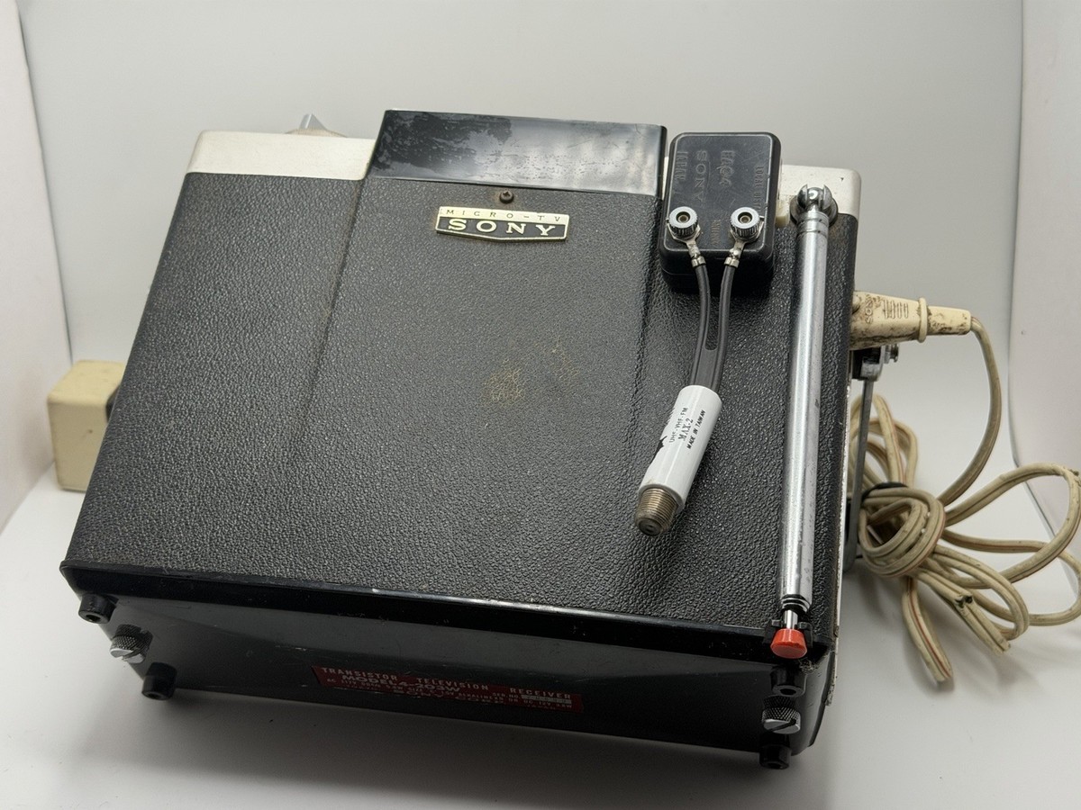 Rare 1961 Vintage Sony Micro TV Model 4-203W Powers On For Parts
