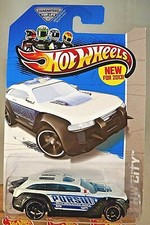 2013 Hot Wheels #20 HW City-HW Rescue HW PURSUIT White Variant w/Black OH5 Spoke