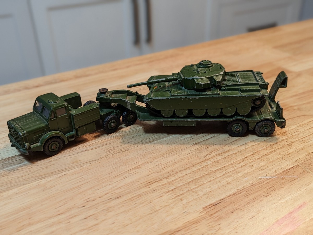 Nice Vintage Dinky Toys WWII Antar Transporter & Centurion Tank