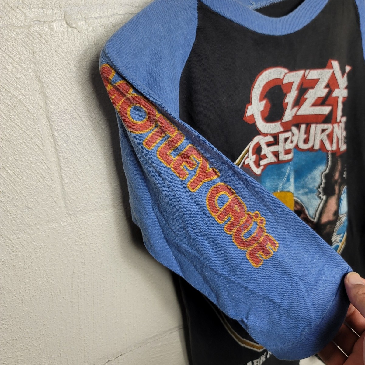 VTG 1984 Ozzy Osbourne Mötley Crüe Bark At The Moon Shout At