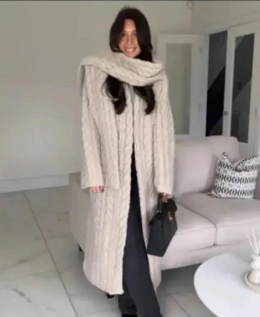 ALTRA CAPPOTTO ZARA CABLE KNIT 100% LANA ECRÙ NUOVO FW24 TAGLIA M (TAGLIA UNICA) REF. 2893 503