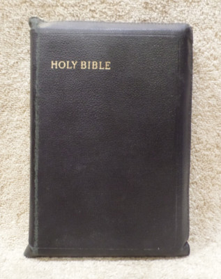 VINTAGE Holy Bible CONCORDANCE Collins Clear Type RED LETTER EDITION w/ Zipper