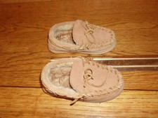 Cabelas moccasin slippers house shoes Kids Unisex Boys Girls Size 9 M Brown