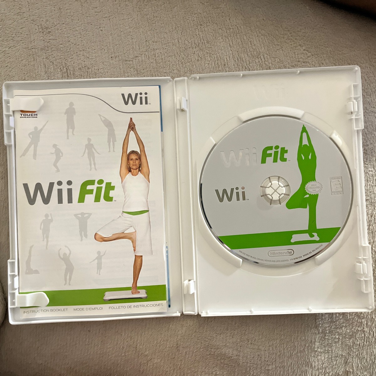 Nintendo Wii Fit Plus with Balance Board 100% Complete Open Box