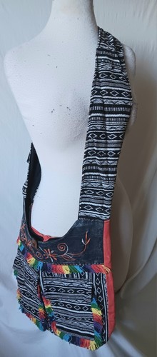 Boho Hippie Purse – Crossbody Fringed Cotton Festival Bag Handmade Nepal - Picture 7 of 11