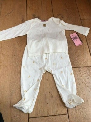 Juicy Couture Creme Gold Krone Top und Unterteil Set 3 6 Monate Brandneu mit Etikett Footie