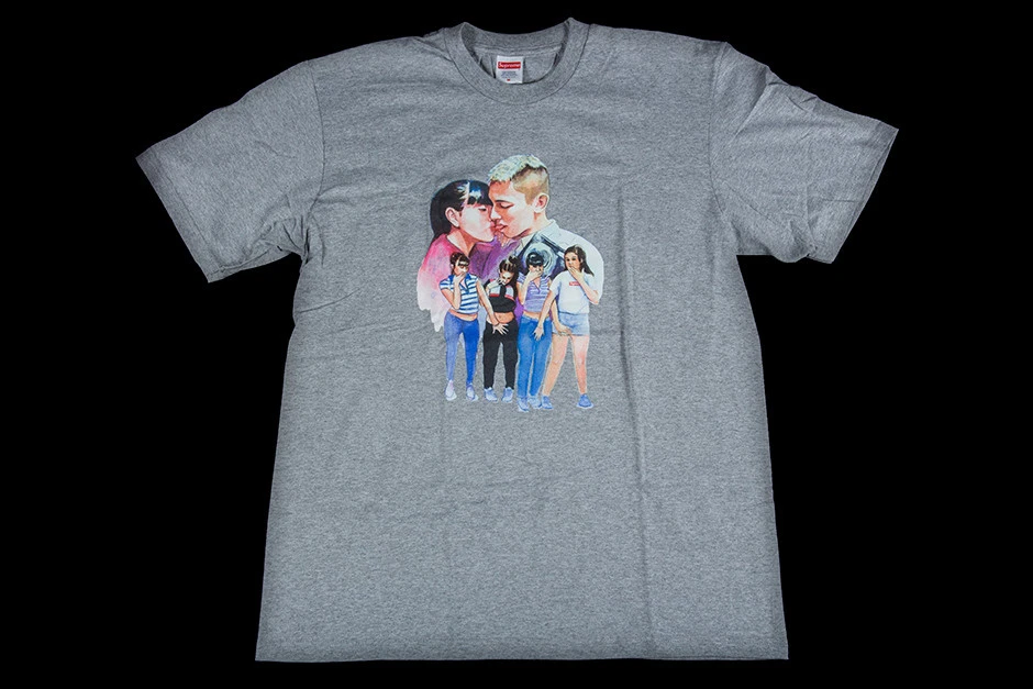 新作好評 Supreme - supreme kiss Teeの通販 by ®️|シュプリームなら