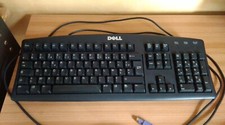 2 CLAVIERS : 1 DELL + 1 NEC