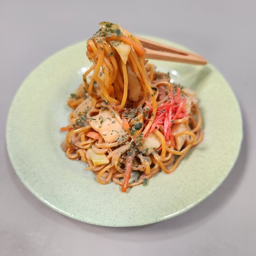 Vintage Japanese Sampuru noodles Yakisoba Fake Food Display Lifted Chopsticks