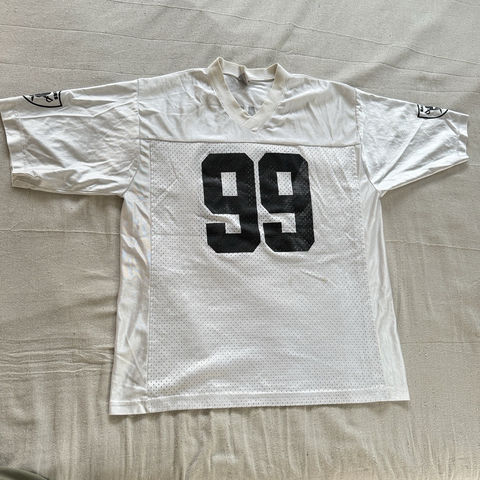Picture 1 of 18