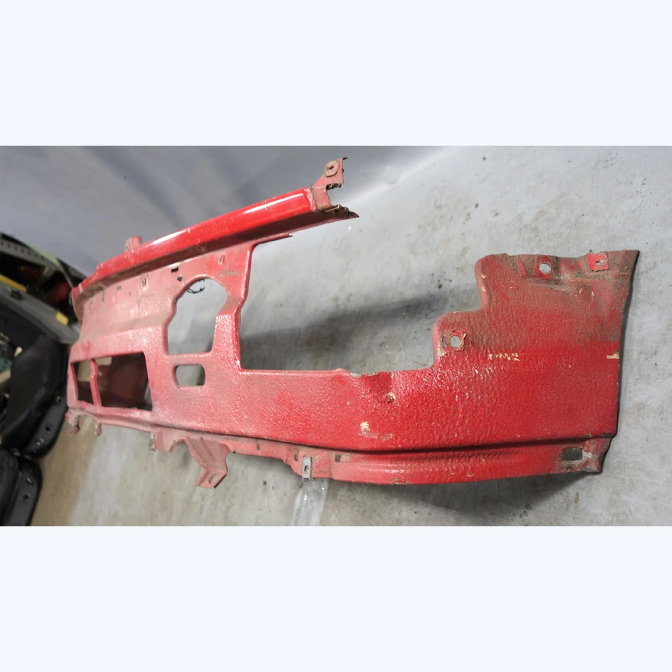 1986-1987 1990 BMW E30 3-Series Early Front Lower Bumper Valance Panel Red OEM — 第 2/4 张图片