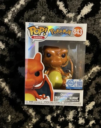 Funko POP! #843 Pokemon Center Exclusive Pearlescent Charizard