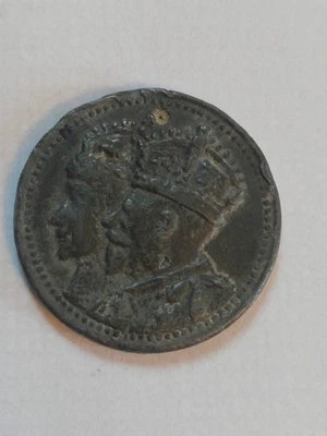 George V & Queen Mary, Silver Jubilee Medal, May 6th 1935 - Image 1 of 4
