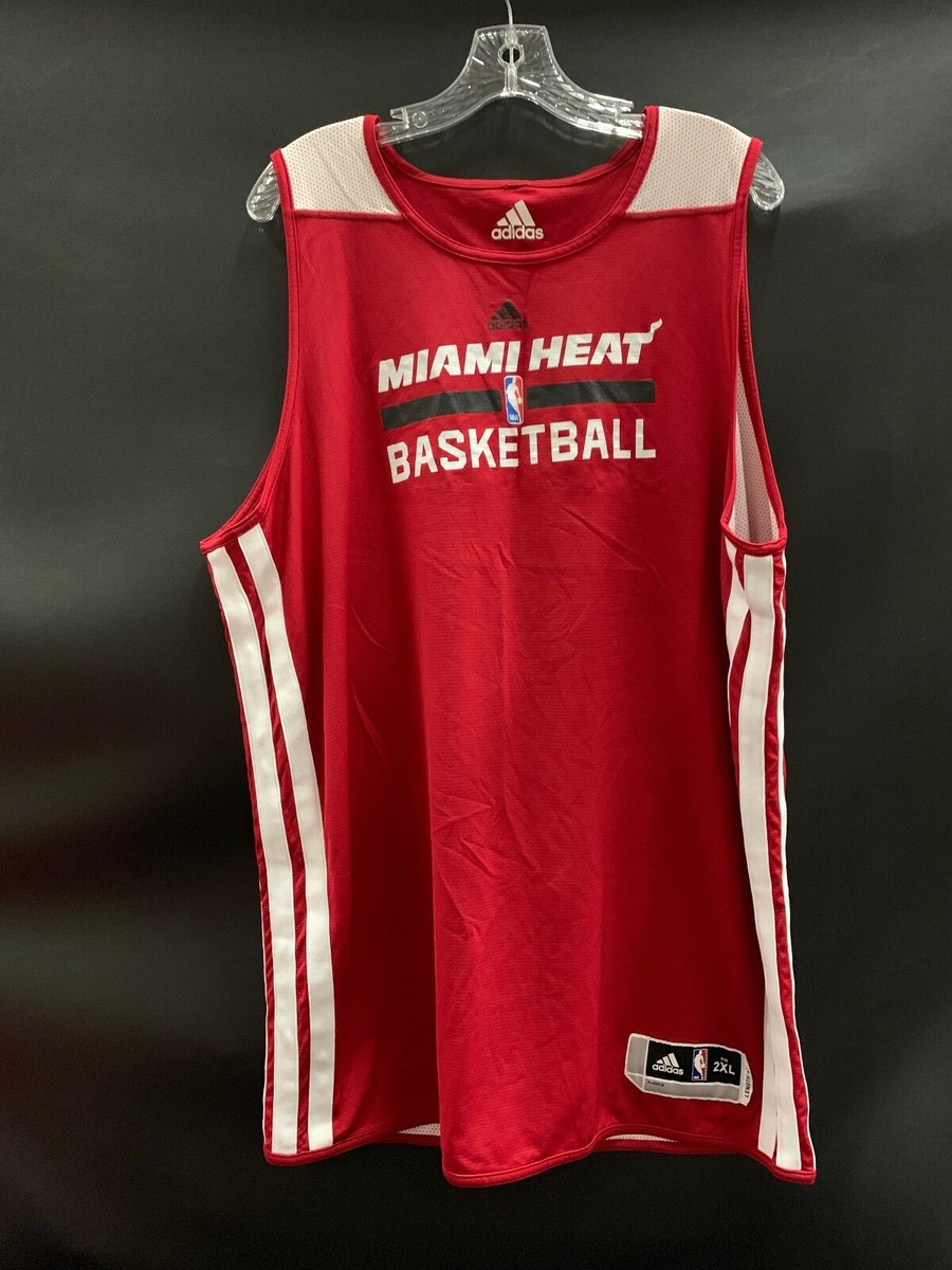 3 stripes sweatshirt