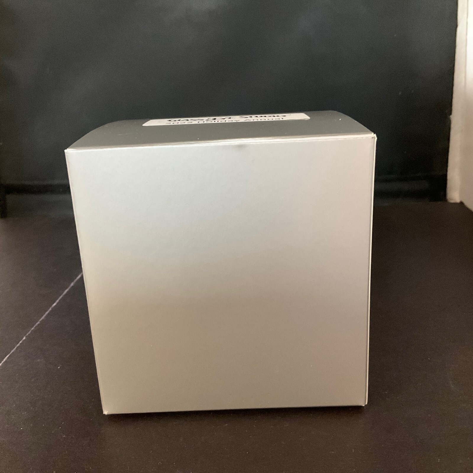 New Glass Eye Studio 2022 Holiday Annual Limited Edition Ornament