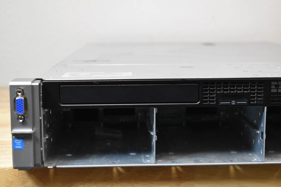 HP DL380P GEN 8 Server 2x E5-2609 v2 @ 2.50GHz 192GB 16x12 RAM NO HD 2xPSU P420I - Image 2 of 4