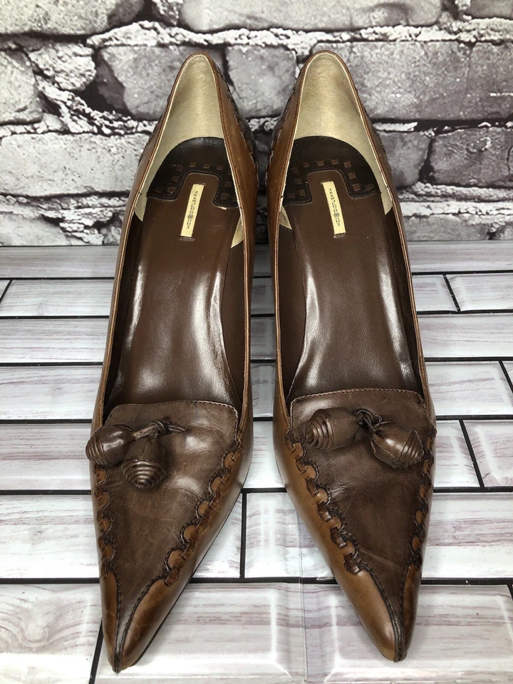 Max Studio Quibble Cuero Marrón Borla Punta Tacones Altos Mujer Talla 8.5M EE. UU./39EU Foto 2 de 4