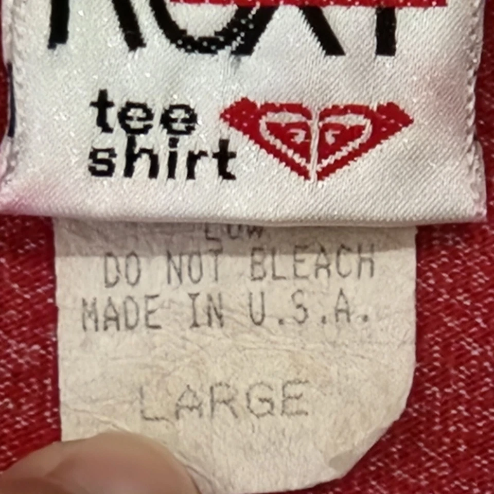 Camiseta Roxy Quiksilver Roja Con Estampado de Copo de Nieve Talla Grande Hecha en EE. UU. Retro Foto 4 de 4