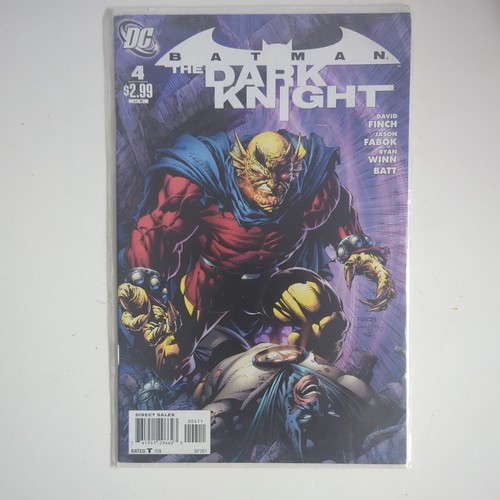 BATMAN (DARK KNIGHT) #4. NM.  (BAGGED & BOARDED) FREEPOST
