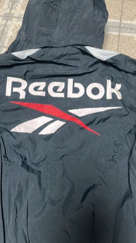 Neu ohne Etikett Reebok x H&M Jungen Kinder Unisex Motivdetail Windbreaker Jacke, Größe 8 - Bild 12 von 17
