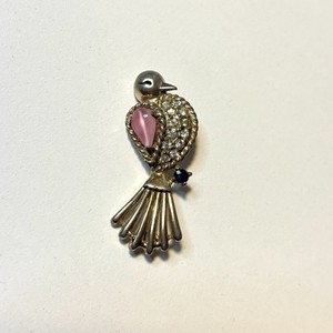 Authentic Vintage Reja Pink Stone Gold Plated Bird Dove Figural Brooch Pin
