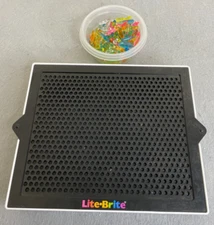 TESTED - LITE BRITE Classic 25+ Colored Pegs LED Lights Art Kids Message Board