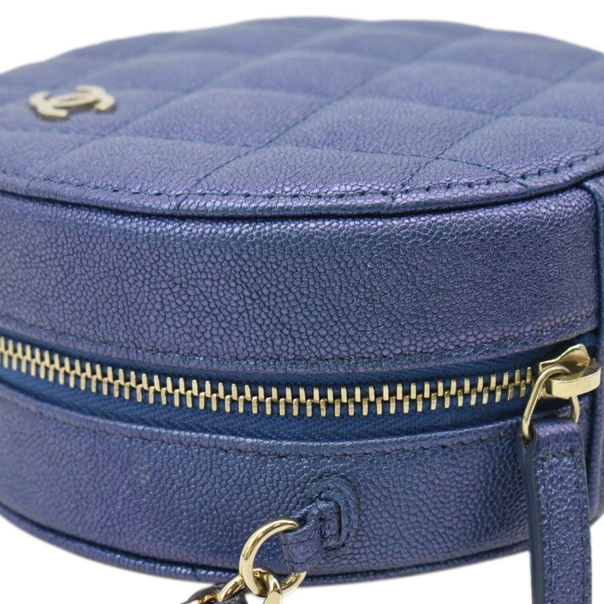 CHANEL Round Clutch with Chain Mini Quilted Iridescent