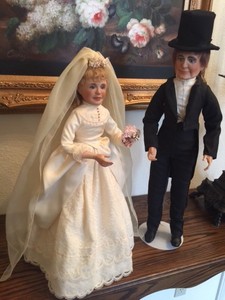 bride and groom porcelain dolls