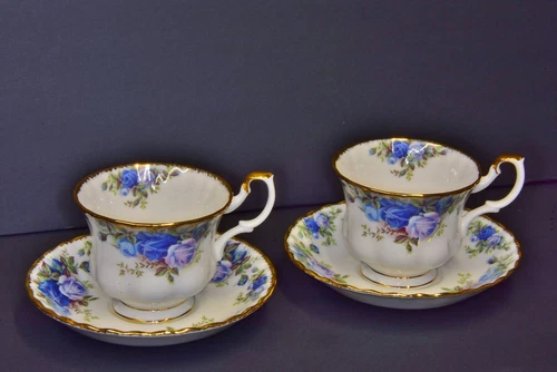 Vintage Royal Albert 2 Teacups &  2 Saucers Moonlight Rose Bone China England