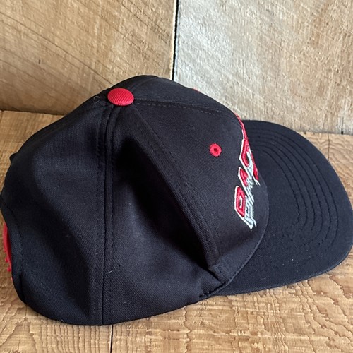 Wisconsin Badgers Trucker Hat Men Black NCAA Snap Back Cap - Picture 3 of 8