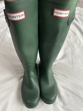 Hunter Women's Original Tall Rain Boots - Green SIZE 5
