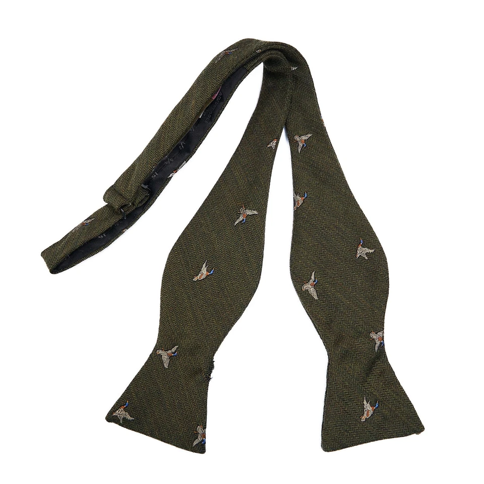 Pajarita Brooks Brothers Lana Seda Patos Mallard Verde Caza Auto Corbata EE. UU. DEFECTUOSA Foto 4 de 4