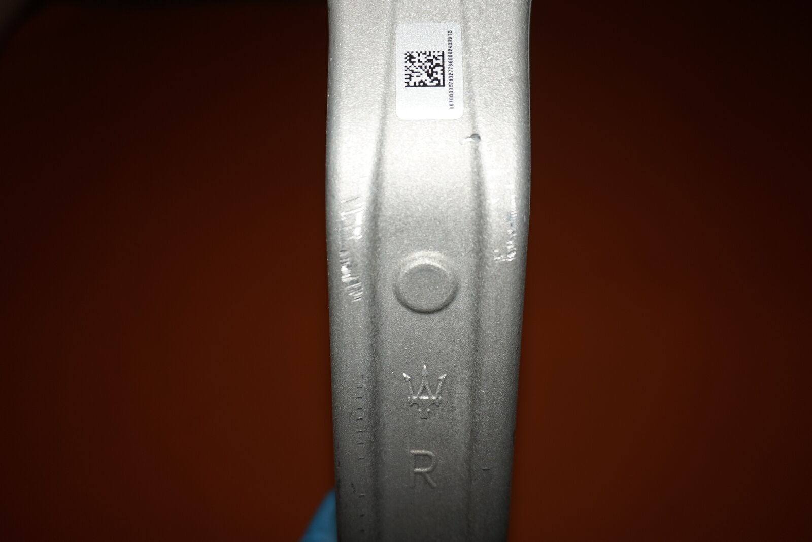 MASERATI QUATTROPORTE KNUCKLE RIGHT FRONT 2014 2015 2016 670003578 OEM