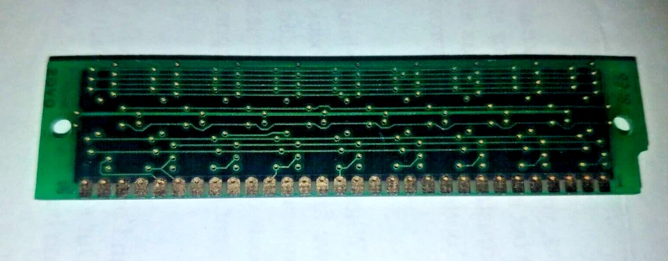 Samsung 4MB 30 Pin 70ns FPM Parity SIMM KM41C4000BJ-7 - Image 2 of 2