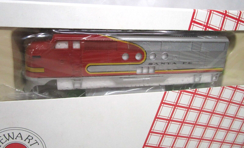 Stewart HO Scale ATSF Santa Fe EMD FT AB Diesel Locomotive Set NOS DCC Ready - Picture 2 of 4