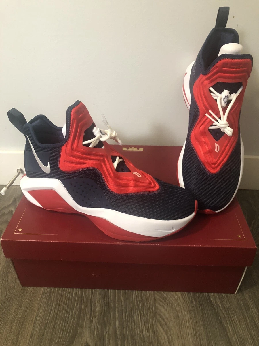 Tenis hotsell lebron xiv