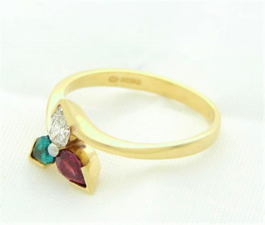 RUBY DIAMOND EMERALD ESTATE RING DESIGNER TRIANGU… - image 3