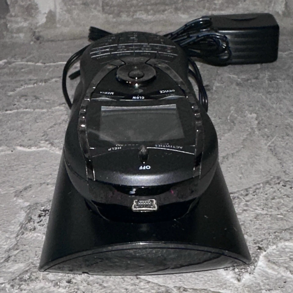 Logitech Harmony 890 Pro Advanced Universal Remote & Charger Base - Image 4 of 4