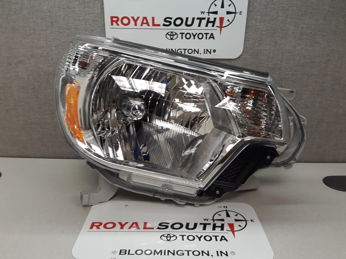 トヨタ 2012～2015 タコマ 純正ヘッドライト左右セット Toyota Tacoma 2012 - 2015 Right Front Headlight Genuine OEM OE | eBay
