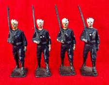 LOT S15 - 4 VINTAGE 2ND GRADE BRITAINS 38N US SAILORS IN BLUE WITH FIXED ARMS
