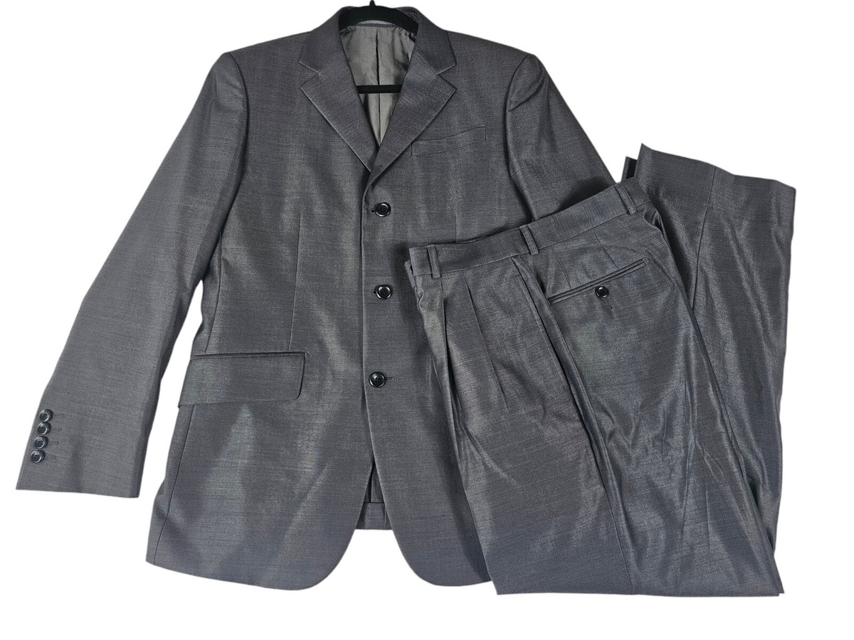 Michel René 2-Piece Double Vented 3 Button Suit Gray Size 48 EU 38