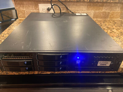 American Dynamics ADVER10N0N2G VideoEdge Hybrid 32Channel 10TB PowersOn UNTESTED