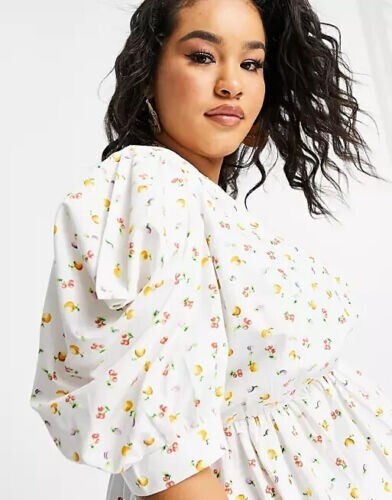 NEW WHITE SIMPLY BE FRUIT PRINT WRAP TOP WITH PUFF SLEEVES PLUS SIZE 22 - Afbeelding 2 van 4