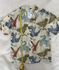H&M boys collared shirt. Size 8. Color: Cream...
